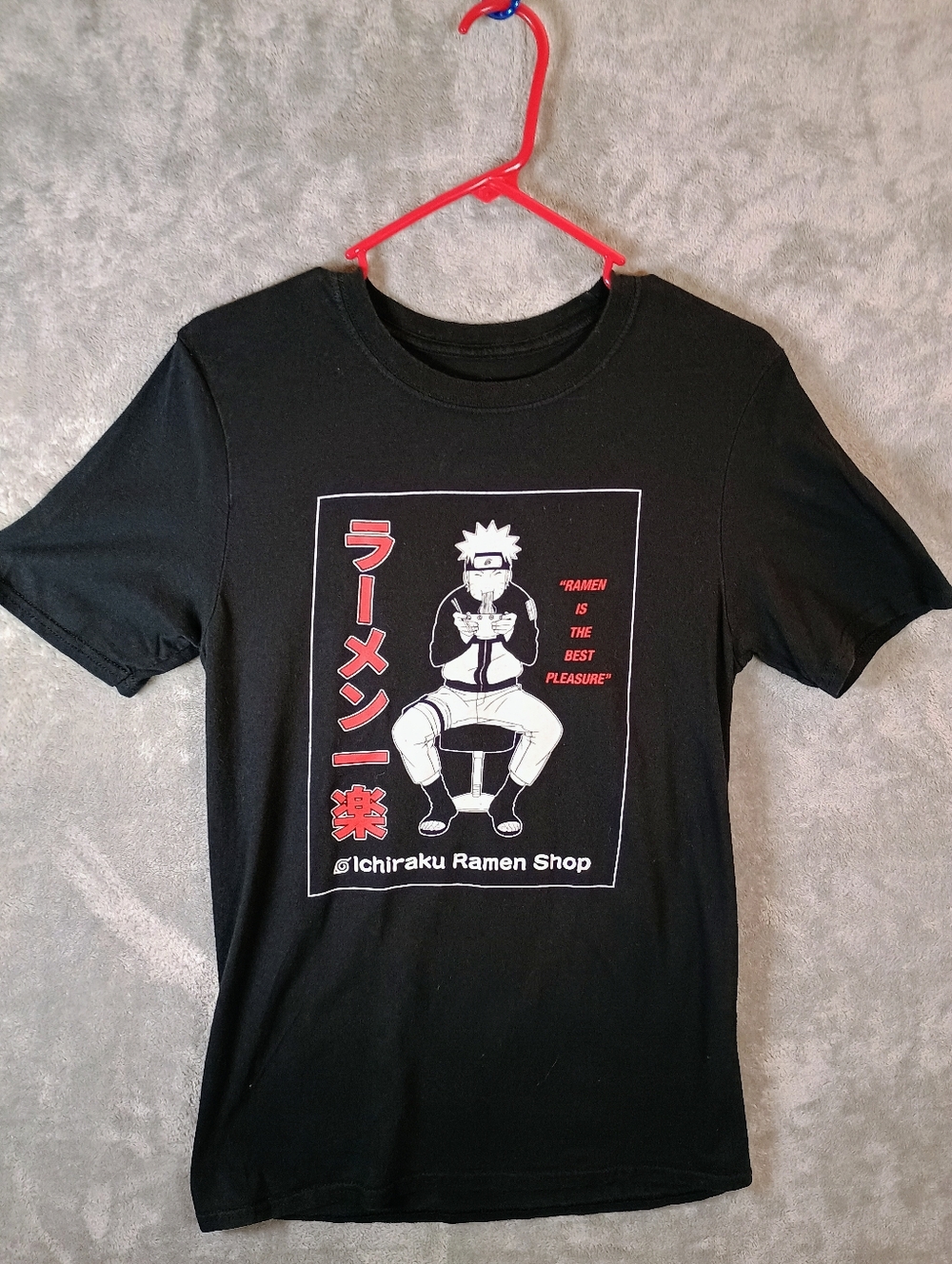 Hot Topic Black Graphic Tee Unisex Small Featuring Ninja Ramen Design
